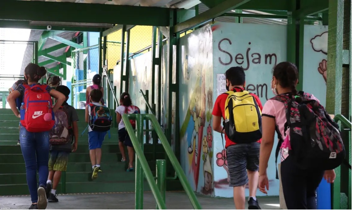 Criança, adolescente ou menor?