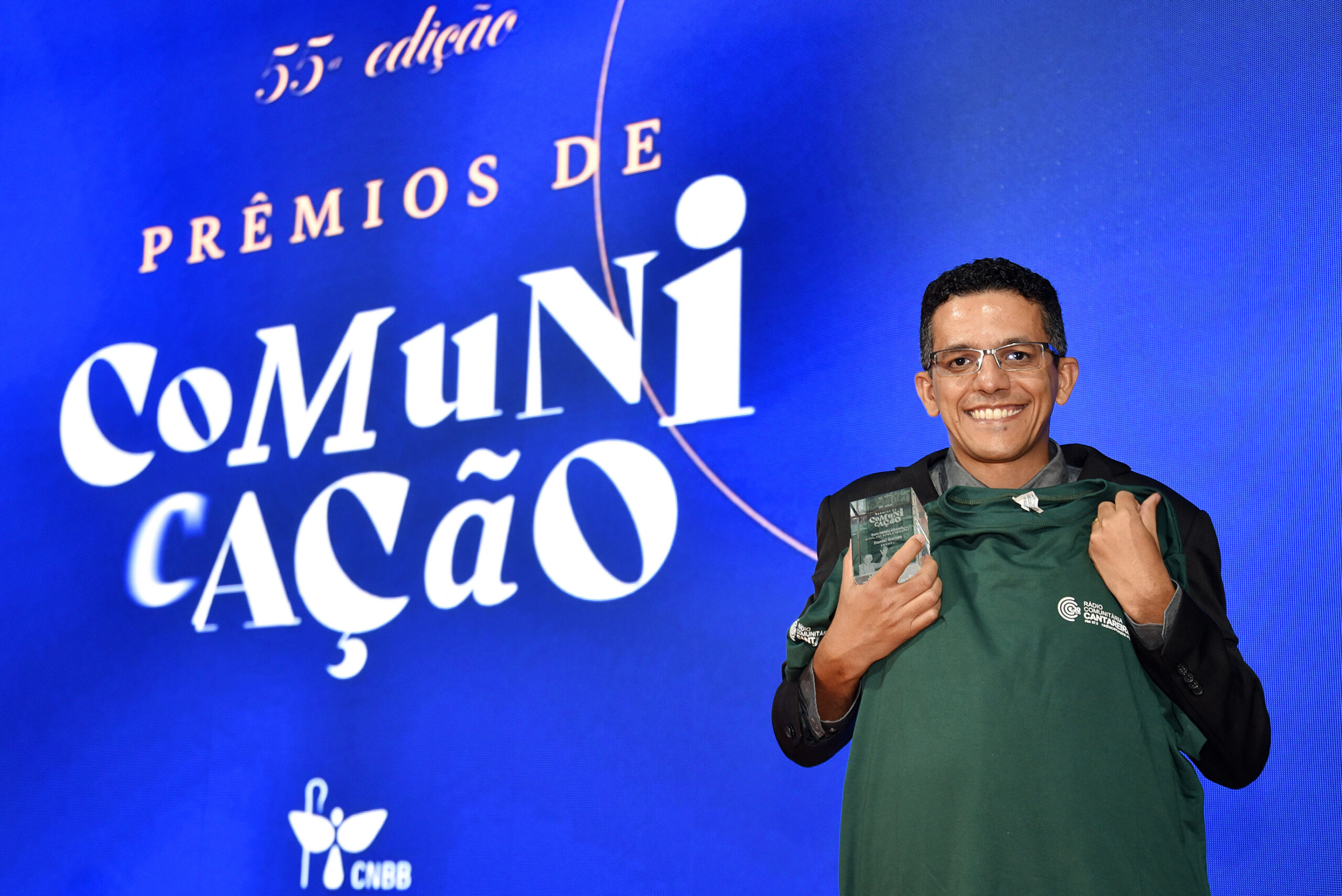 Comunicador da rádio Cantareira FM vence Prêmio de Comunicação da CNBB