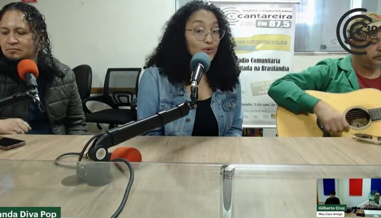 Diva Pop apresenta seu pop rock autoral no programa ‘Meu Caro Amigo’