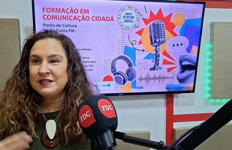 ALUNOS DA RÁDIO DALILA FM VISITAM O FDC PARA TER UM DIA COMO RADIALISTAS PROFISSIONAIS